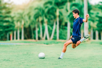 لاعبكرةقدمأمريكيةالمهاراتوالتحدياتوالنجاح